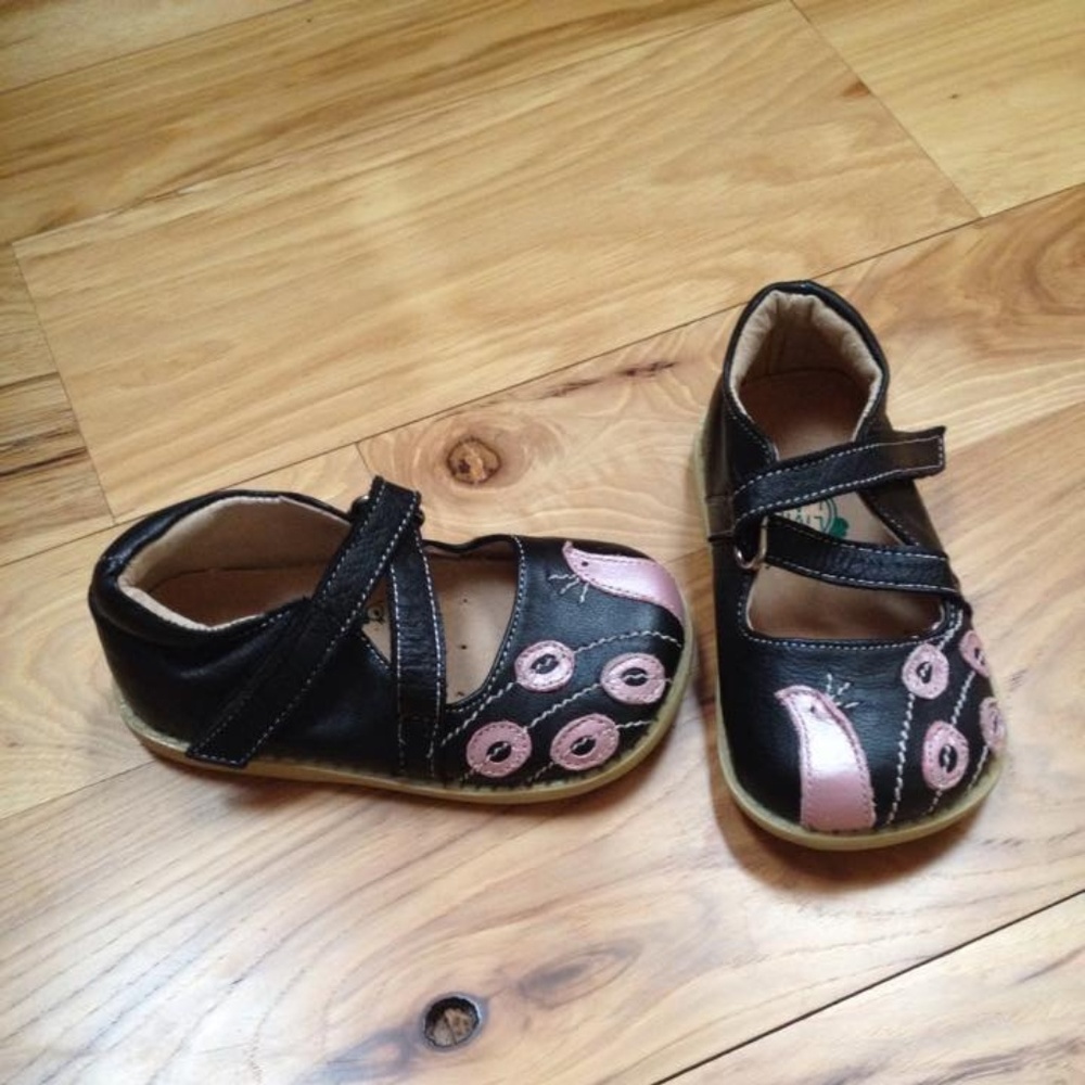 size 6 Livie and Luca Peacocks
